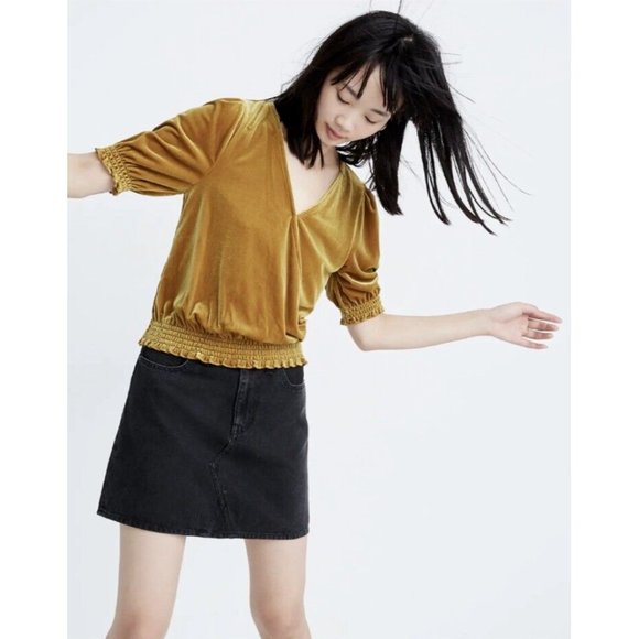 Madewell Tops - Madewell Women's Egyptian Gold Short Sleeve Velvet Shirred Faux Wrap Top XL